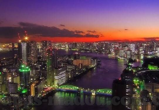 麻豆免费小视频-深入解析麻豆免费小视频的即时性与生活娱乐的双刃剑